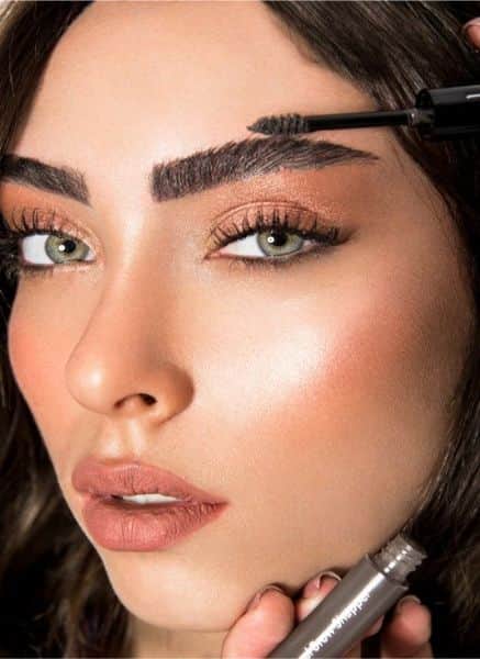 מסקרת סיבים כהה